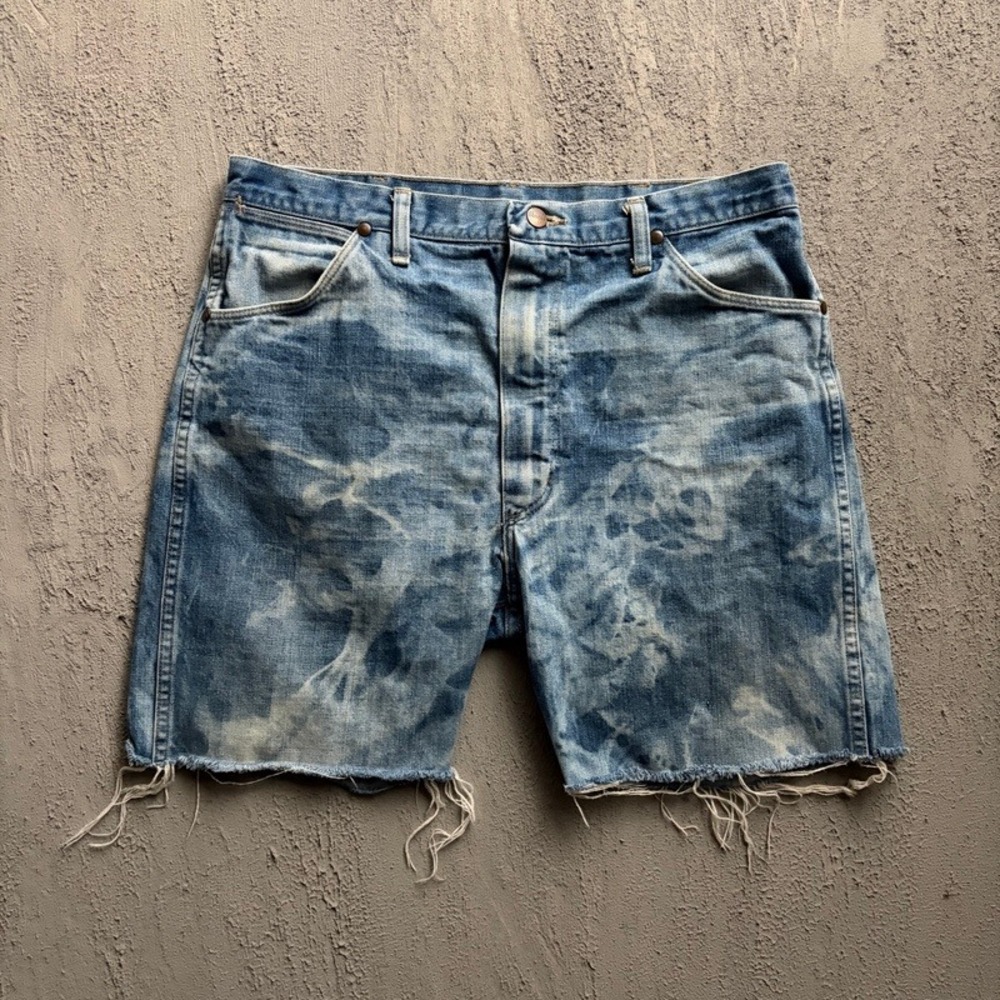 Vintage Wrangler Denim Shorts 34 Blue 1960s USA